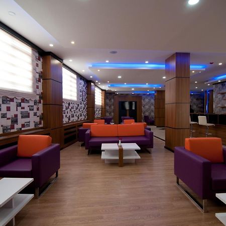 Mus Grand Hotel Kültér fotó